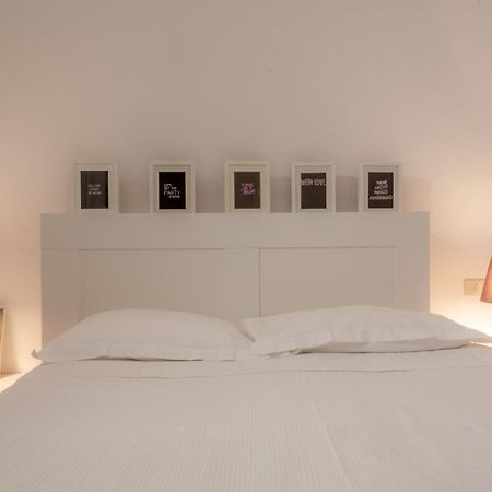 Apartamento Bnbutler - Vigevano, 13 - A Due Passi Dalla Darsena Milán Exterior foto