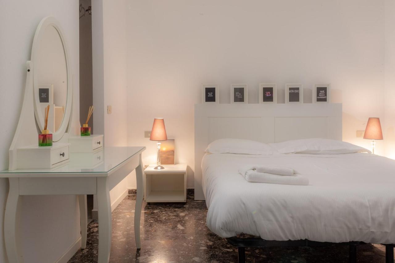 Apartamento Bnbutler - Vigevano, 13 - A Due Passi Dalla Darsena Milán Exterior foto